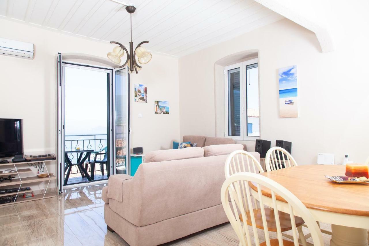 Poros Town Villa @ Poros מראה חיצוני תמונה