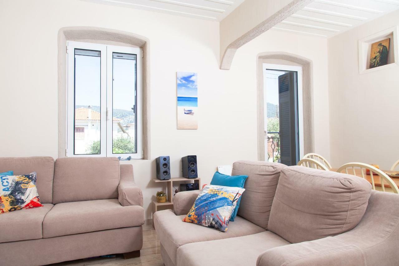Poros Town Villa @ Poros מראה חיצוני תמונה
